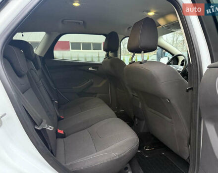 Белый Форд Фокус, объемом двигателя 1.6 л и пробегом 192 тыс. км за 7300 $, фото 29 на Automoto.ua