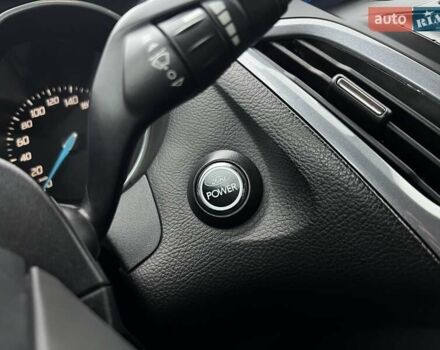 Білий Форд Фокус, об'ємом двигуна 1.6 л та пробігом 211 тис. км за 8750 $, фото 110 на Automoto.ua