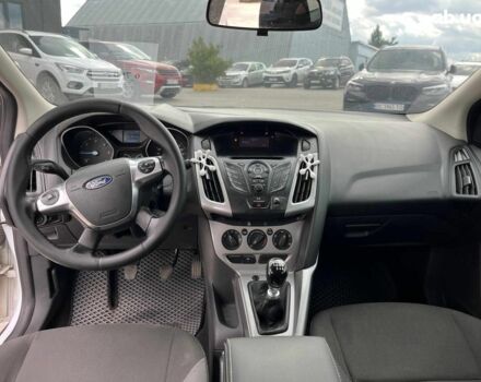 Білий Форд Фокус, об'ємом двигуна 1.6 л та пробігом 263 тис. км за 6790 $, фото 21 на Automoto.ua