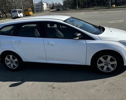 Белый Форд Фокус, объемом двигателя 1.6 л и пробегом 230 тыс. км за 6900 $, фото 6 на Automoto.ua