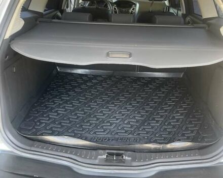 Білий Форд Фокус, об'ємом двигуна 1.56 л та пробігом 339 тис. км за 7000 $, фото 8 на Automoto.ua