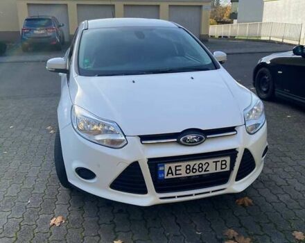 Белый Форд Фокус, объемом двигателя 1.56 л и пробегом 240 тыс. км за 6200 $, фото 1 на Automoto.ua