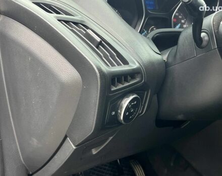 Білий Форд Фокус, об'ємом двигуна 1.6 л та пробігом 263 тис. км за 6790 $, фото 34 на Automoto.ua