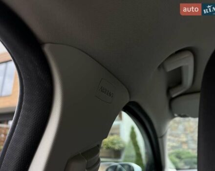 Білий Форд Фокус, об'ємом двигуна 1.6 л та пробігом 211 тис. км за 8750 $, фото 128 на Automoto.ua