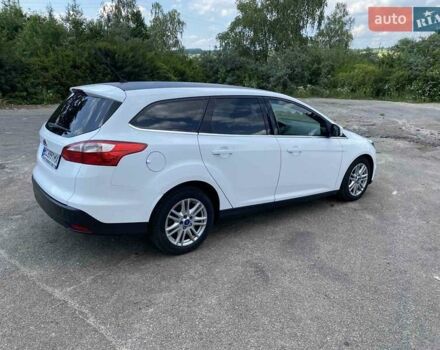 Белый Форд Фокус, объемом двигателя 1.56 л и пробегом 240 тыс. км за 6481 $, фото 2 на Automoto.ua