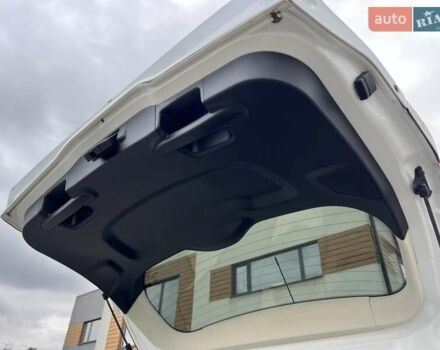 Білий Форд Фокус, об'ємом двигуна 1.6 л та пробігом 211 тис. км за 8750 $, фото 138 на Automoto.ua