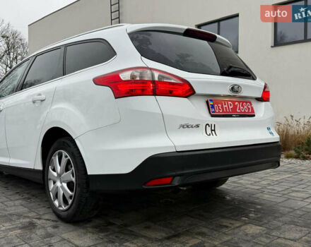 Белый Форд Фокус, объемом двигателя 1.6 л и пробегом 192 тыс. км за 7300 $, фото 8 на Automoto.ua