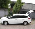 Белый Форд Фокус, объемом двигателя 2 л и пробегом 140 тыс. км за 8502 $, фото 4 на Automoto.ua