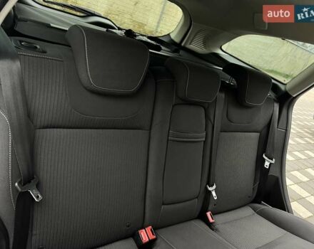 Білий Форд Фокус, об'ємом двигуна 1.6 л та пробігом 211 тис. км за 8750 $, фото 84 на Automoto.ua