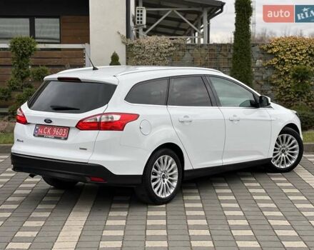 Білий Форд Фокус, об'ємом двигуна 1.6 л та пробігом 211 тис. км за 8750 $, фото 22 на Automoto.ua