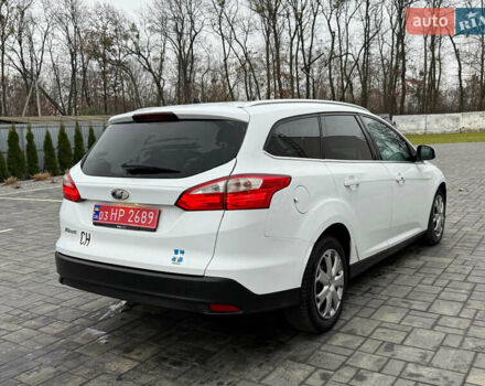 Белый Форд Фокус, объемом двигателя 1.6 л и пробегом 192 тыс. км за 7300 $, фото 5 на Automoto.ua
