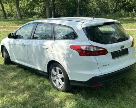 Белый Форд Фокус, объемом двигателя 0 л и пробегом 230 тыс. км за 6450 $, фото 5 на Automoto.ua
