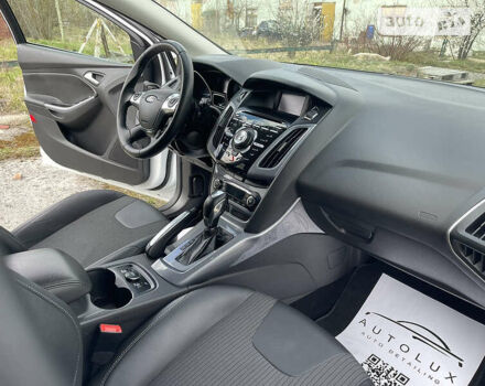 Білий Форд Фокус, об'ємом двигуна 2 л та пробігом 182 тис. км за 9800 $, фото 19 на Automoto.ua