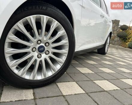 Білий Форд Фокус, об'ємом двигуна 1.6 л та пробігом 211 тис. км за 8750 $, фото 12 на Automoto.ua