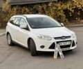 Белый Форд Фокус, объемом двигателя 1.6 л и пробегом 220 тыс. км за 7774 $, фото 1 на Automoto.ua