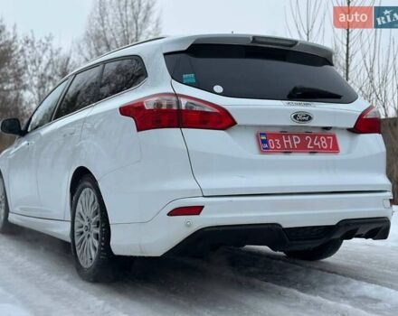 Белый Форд Фокус, объемом двигателя 1 л и пробегом 113 тыс. км за 7600 $, фото 14 на Automoto.ua