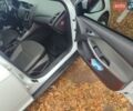 Білий Форд Фокус, об'ємом двигуна 1.6 л та пробігом 214 тис. км за 8000 $, фото 12 на Automoto.ua