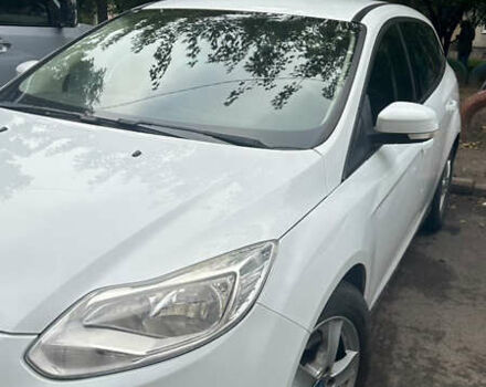 Белый Форд Фокус, объемом двигателя 2 л и пробегом 260 тыс. км за 8500 $, фото 1 на Automoto.ua