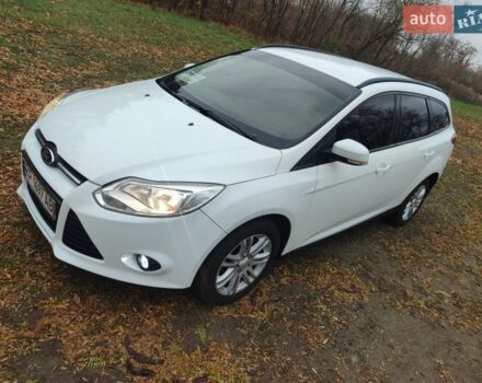 Белый Форд Фокус, объемом двигателя 1.6 л и пробегом 225 тыс. км за 7600 $, фото 3 на Automoto.ua