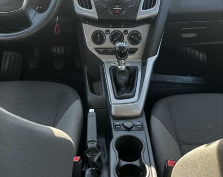 Белый Форд Фокус, объемом двигателя 1.6 л и пробегом 230 тыс. км за 6900 $, фото 18 на Automoto.ua