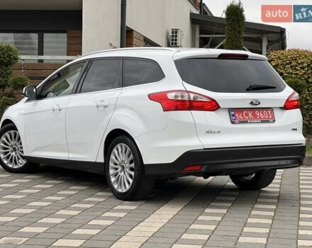 Білий Форд Фокус, об'ємом двигуна 1.6 л та пробігом 211 тис. км за 8750 $, фото 32 на Automoto.ua