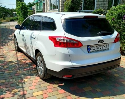 Белый Форд Фокус, объемом двигателя 1.6 л и пробегом 233 тыс. км за 7667 $, фото 3 на Automoto.ua