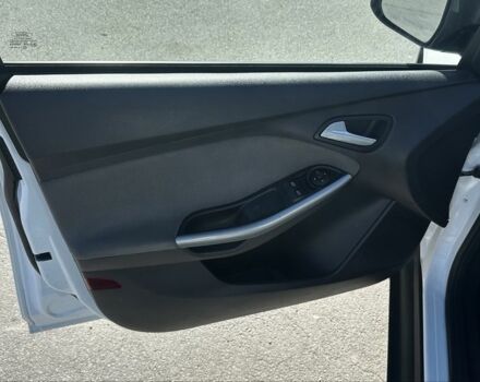 Белый Форд Фокус, объемом двигателя 1.6 л и пробегом 230 тыс. км за 6900 $, фото 23 на Automoto.ua