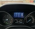 Білий Форд Фокус, об'ємом двигуна 1.6 л та пробігом 211 тис. км за 8750 $, фото 109 на Automoto.ua