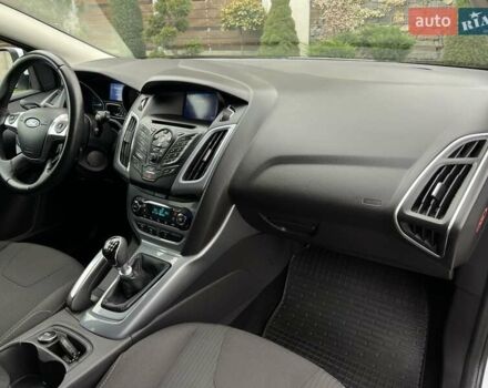 Білий Форд Фокус, об'ємом двигуна 1.6 л та пробігом 211 тис. км за 8750 $, фото 93 на Automoto.ua