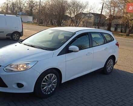 Белый Форд Фокус, объемом двигателя 1.6 л и пробегом 215 тыс. км за 7600 $, фото 47 на Automoto.ua