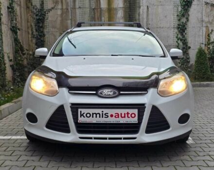 Белый Форд Фокус, объемом двигателя 1 л и пробегом 274 тыс. км за 6199 $, фото 1 на Automoto.ua