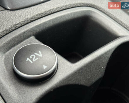 Білий Форд Фокус, об'ємом двигуна 1.6 л та пробігом 221 тис. км за 8699 $, фото 53 на Automoto.ua