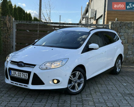 Форд Фокус 2013 в Стрые на Automoto.ua Белый Форд Фокус, объемом двигателя 0 л и пробегом 202 тыс. км за 8850 $, фото 37 на Automoto.ua