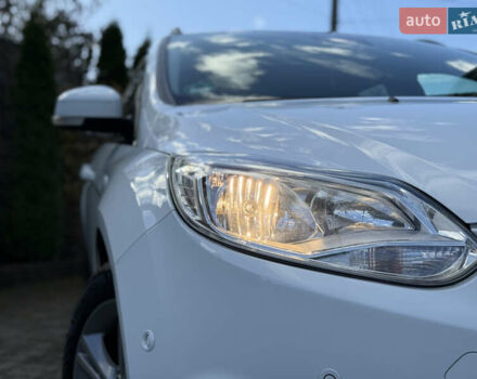 Форд Фокус 2013 в Стрые на Automoto.ua Белый Форд Фокус, объемом двигателя 0 л и пробегом 202 тыс. км за 8850 $, фото 25 на Automoto.ua