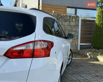 Форд Фокус 2013 в Стрые на Automoto.ua Белый Форд Фокус, объемом двигателя 0 л и пробегом 202 тыс. км за 8850 $, фото 66 на Automoto.ua