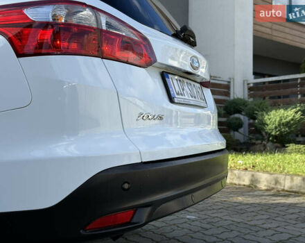 Форд Фокус 2013 в Стрые на Automoto.ua Белый Форд Фокус, объемом двигателя 0 л и пробегом 202 тыс. км за 8850 $, фото 87 на Automoto.ua