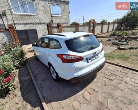 Білий Форд Фокус, об'ємом двигуна 1 л та пробігом 160 тис. км за 7500 $, фото 8 на Automoto.ua