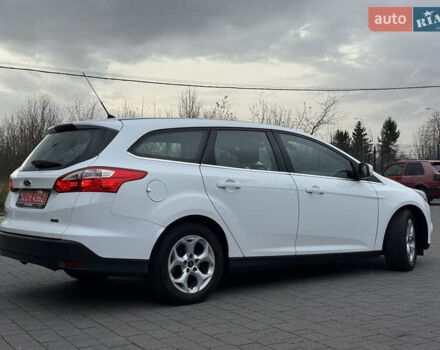 Білий Форд Фокус, об'ємом двигуна 1.6 л та пробігом 221 тис. км за 8699 $, фото 11 на Automoto.ua