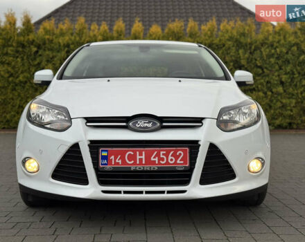 Білий Форд Фокус, об'ємом двигуна 1.6 л та пробігом 221 тис. км за 8699 $, фото 32 на Automoto.ua