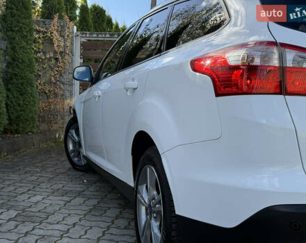 Форд Фокус 2013 в Стрые на Automoto.ua Белый Форд Фокус, объемом двигателя 0 л и пробегом 202 тыс. км за 8850 $, фото 84 на Automoto.ua