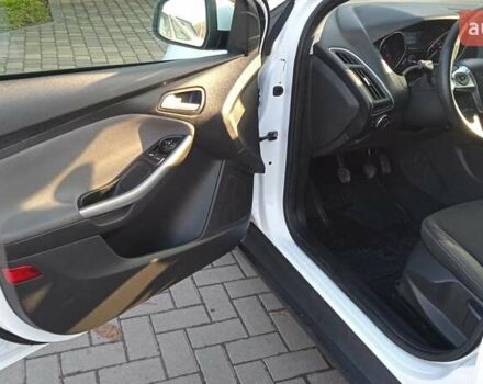 Белый Форд Фокус, объемом двигателя 1.6 л и пробегом 215 тыс. км за 7600 $, фото 36 на Automoto.ua