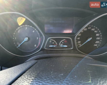 Белый Форд Фокус, объемом двигателя 2 л и пробегом 261 тыс. км за 7500 $, фото 11 на Automoto.ua