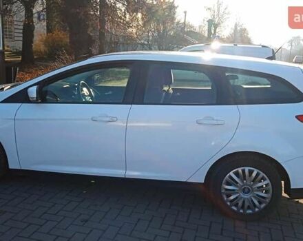 Белый Форд Фокус, объемом двигателя 1.6 л и пробегом 215 тыс. км за 7600 $, фото 37 на Automoto.ua