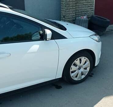 Білий Форд Фокус, об'ємом двигуна 1.6 л та пробігом 270 тис. км за 7999 $, фото 7 на Automoto.ua