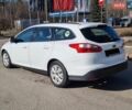 Білий Форд Фокус, об'ємом двигуна 1 л та пробігом 127 тис. км за 7500 $, фото 5 на Automoto.ua