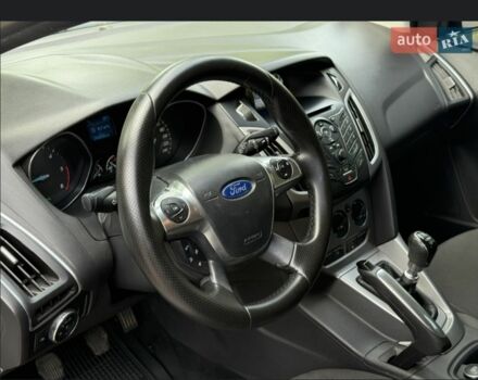 Форд Фокус 2013 у Белой Церкве на Automoto.ua Білий Форд Фокус, об'ємом двигуна 0 л та пробігом 246 тис. км за 7500 $, фото 5 на Automoto.ua