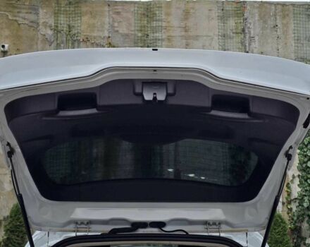 Белый Форд Фокус, объемом двигателя 1 л и пробегом 274 тыс. км за 6199 $, фото 19 на Automoto.ua