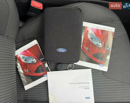 Білий Форд Фокус, об'ємом двигуна 1.6 л та пробігом 221 тис. км за 8699 $, фото 82 на Automoto.ua