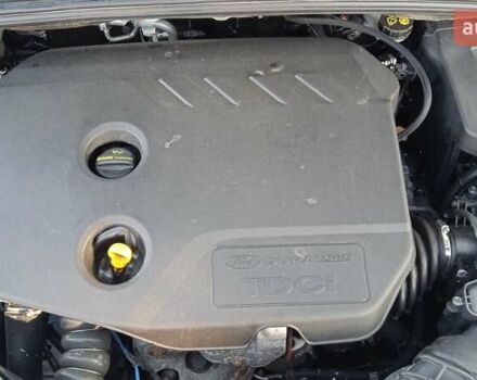 Белый Форд Фокус, объемом двигателя 1.6 л и пробегом 215 тыс. км за 7600 $, фото 3 на Automoto.ua