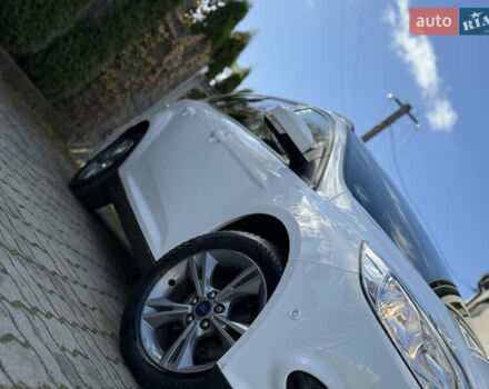 Форд Фокус 2013 в Стрые на Automoto.ua Белый Форд Фокус, объемом двигателя 0 л и пробегом 202 тыс. км за 8850 $, фото 19 на Automoto.ua